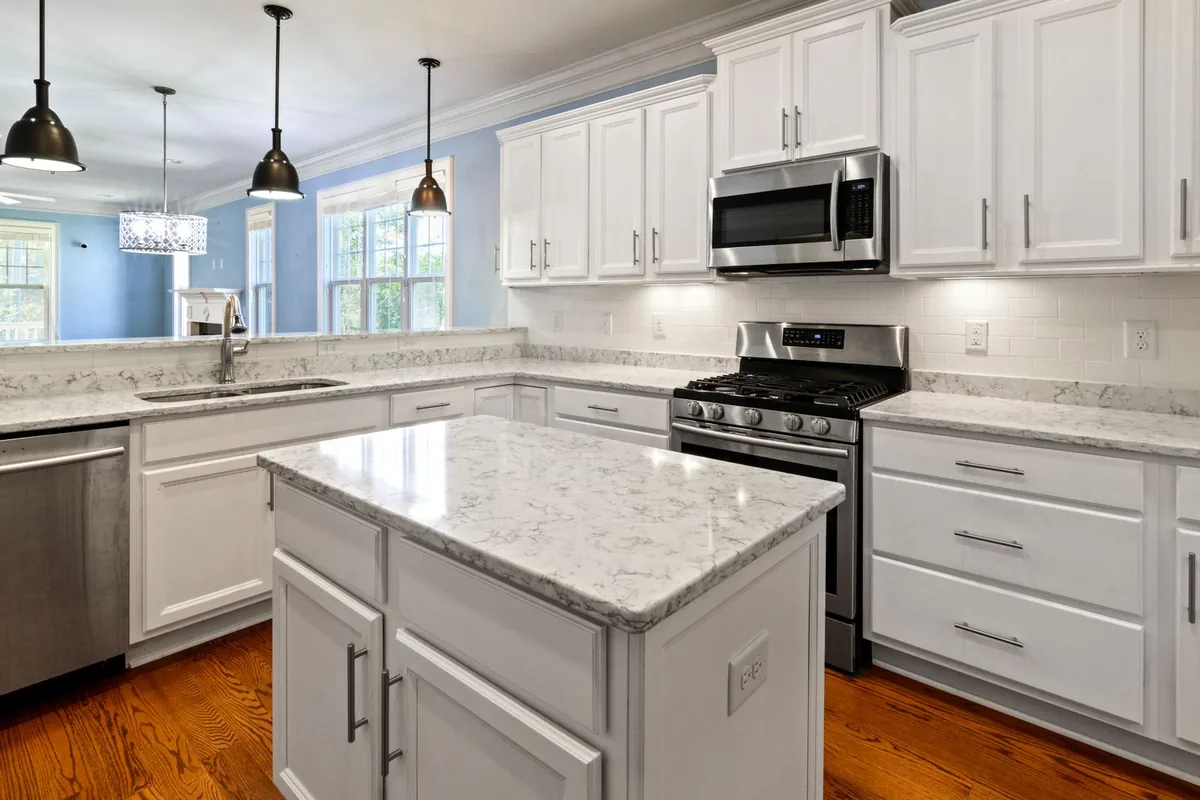 Filth & Squalor Cleanup in Bevil Oaks, TX